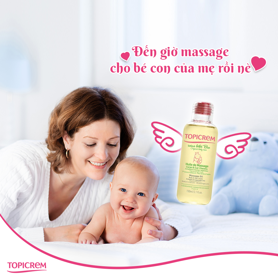 Bé ngoan của mẹ, để mẹ massage cho con nhé!